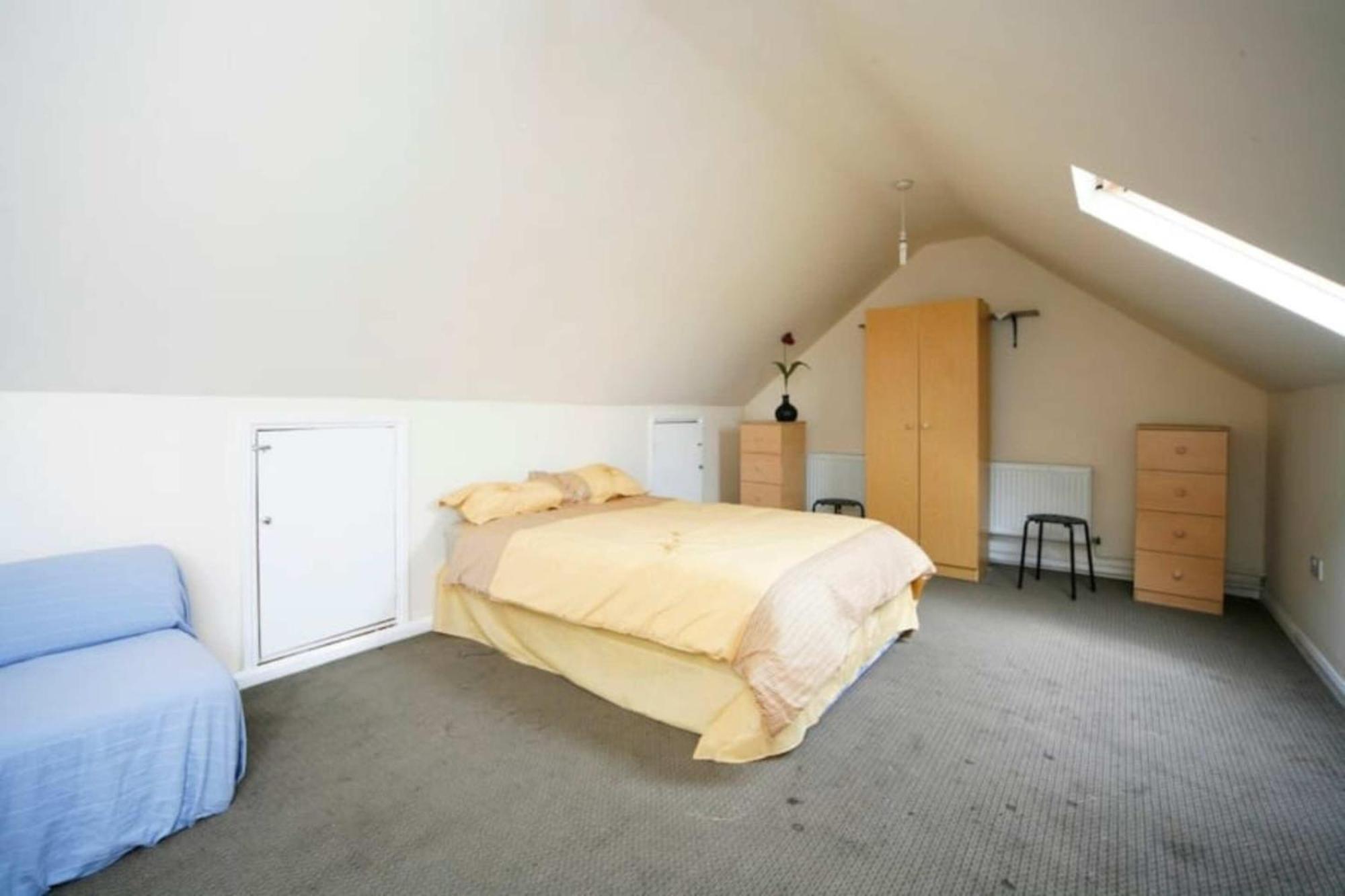 London Comfy Doubles Aparthotel ภายนอก รูปภาพ